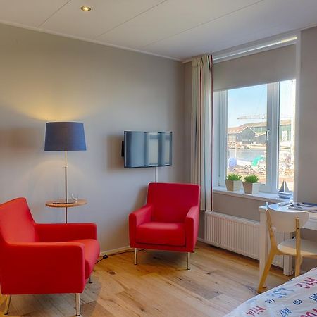 Апартаменты Slapen Op De Haven Монникендам Экстерьер фото